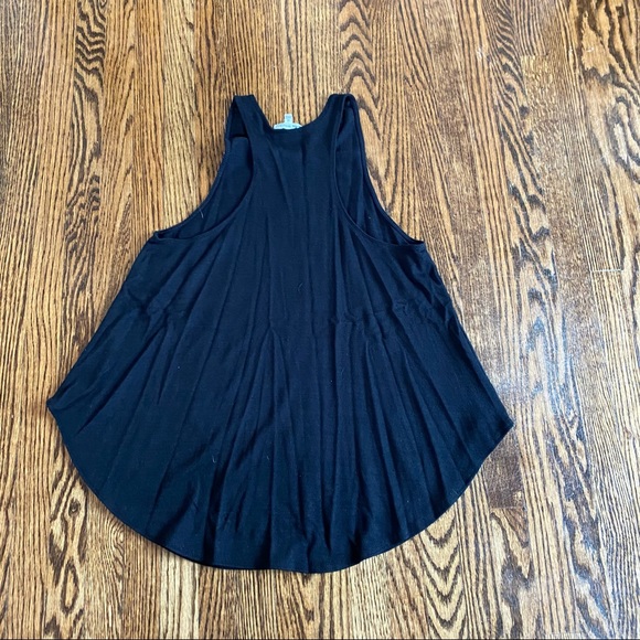 Tank - Picture 2 of 2